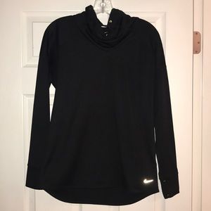 Black nike pullover turtle neck ✨